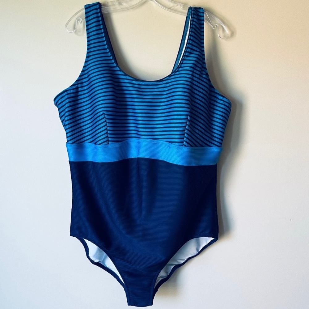 Lands End One Piece Swimsuit